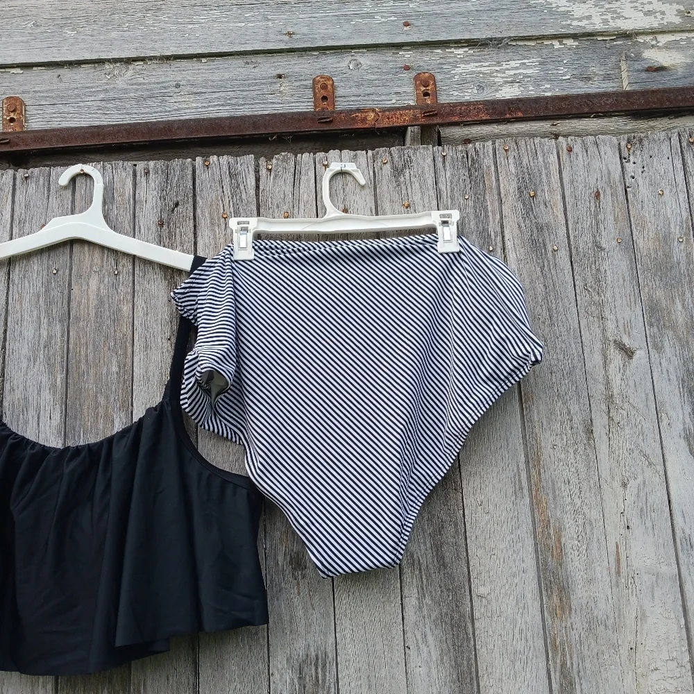 NEW 4X‎ Cupshe Falbala Solid & Stripe Highwaisted Bikini Set Women